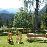 Planinski Dom Majerhold Casa de hóspedes Solčava