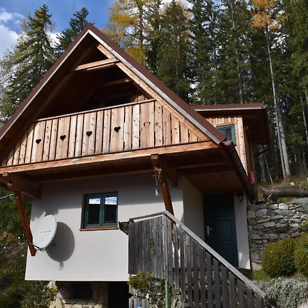 Planinski Dom Majerhold Solcava