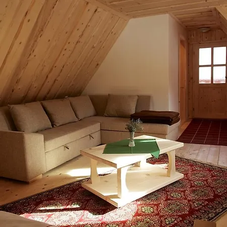 Planinski Dom Majerhold *