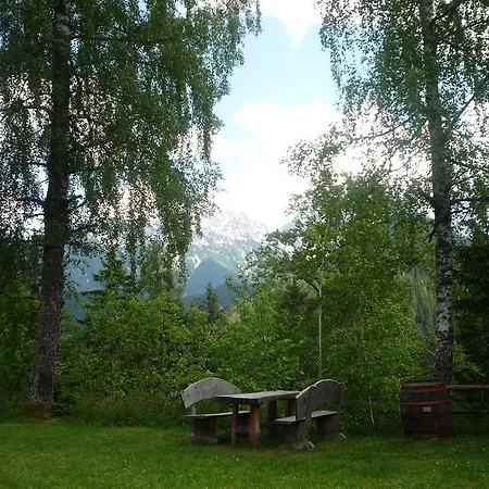 Planinski Dom Majerhold Gasthof