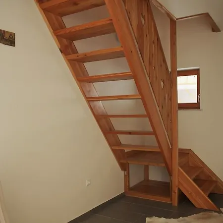 Planinski Dom Majerhold