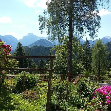 게스트하우스 Planinski Dom Majerhold *