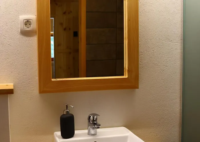 Planinski Dom Majerhold *